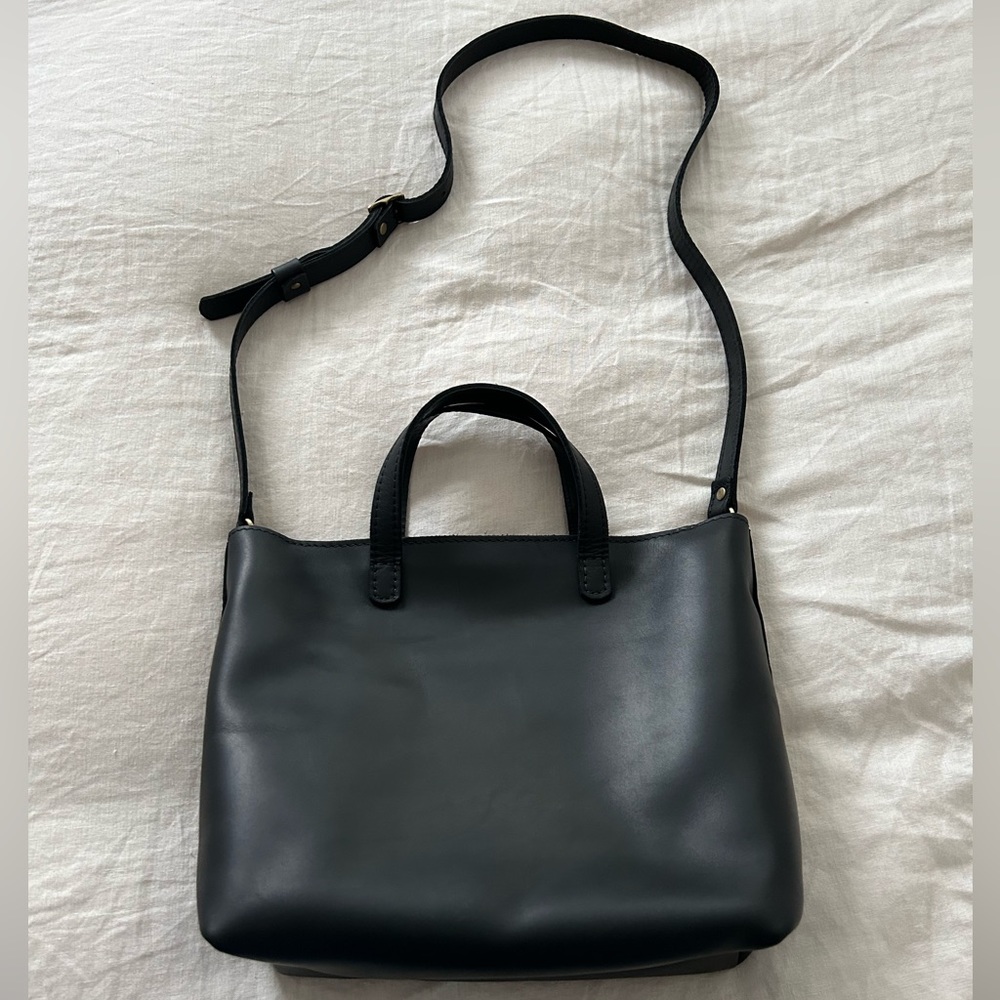 Portland Leather Medium Crossbody Tote, Black